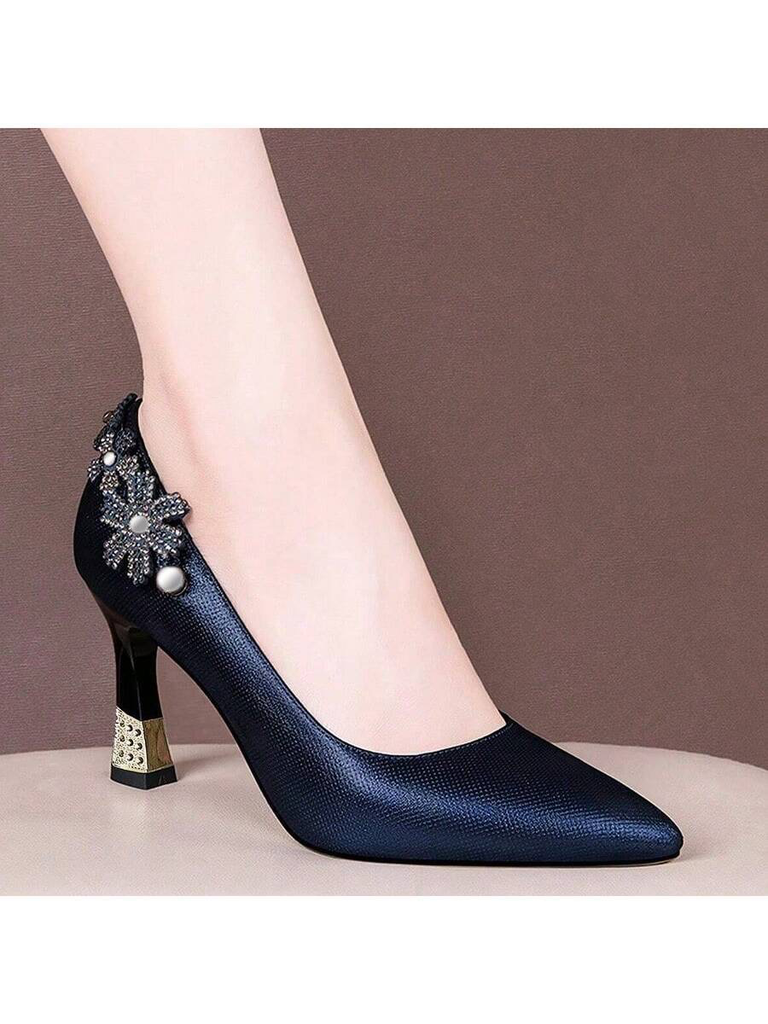 Escarpins bleu marine satinés à fleurs en strass et talon doré